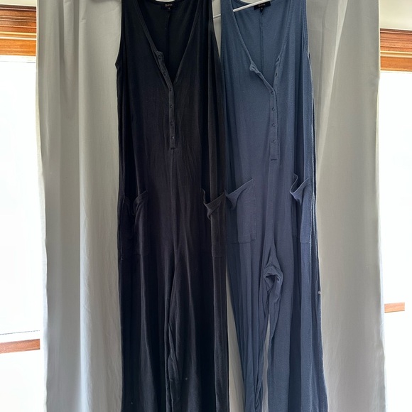 Quince Maternity Size Small Black and Blue Ribbed Sleeveless Jumpsuits - Picture 1 of 2